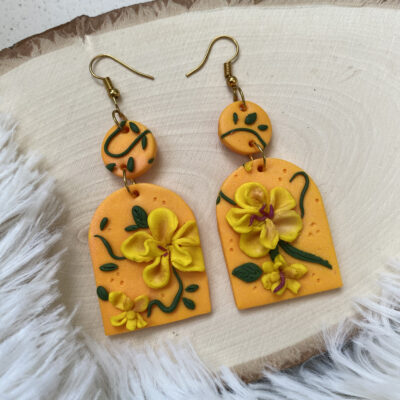 Cercei handmade Aylin din pasta polimeric, realizați manual, eleganți și ușori, potriviți pentru orice ocazie.